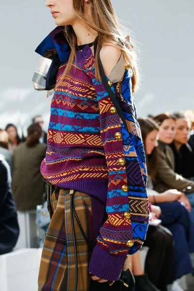 Look 72